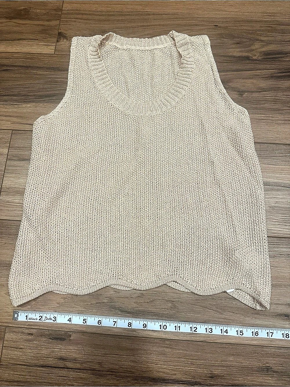 Metallic Knit Sleeveless Sweater Size Large